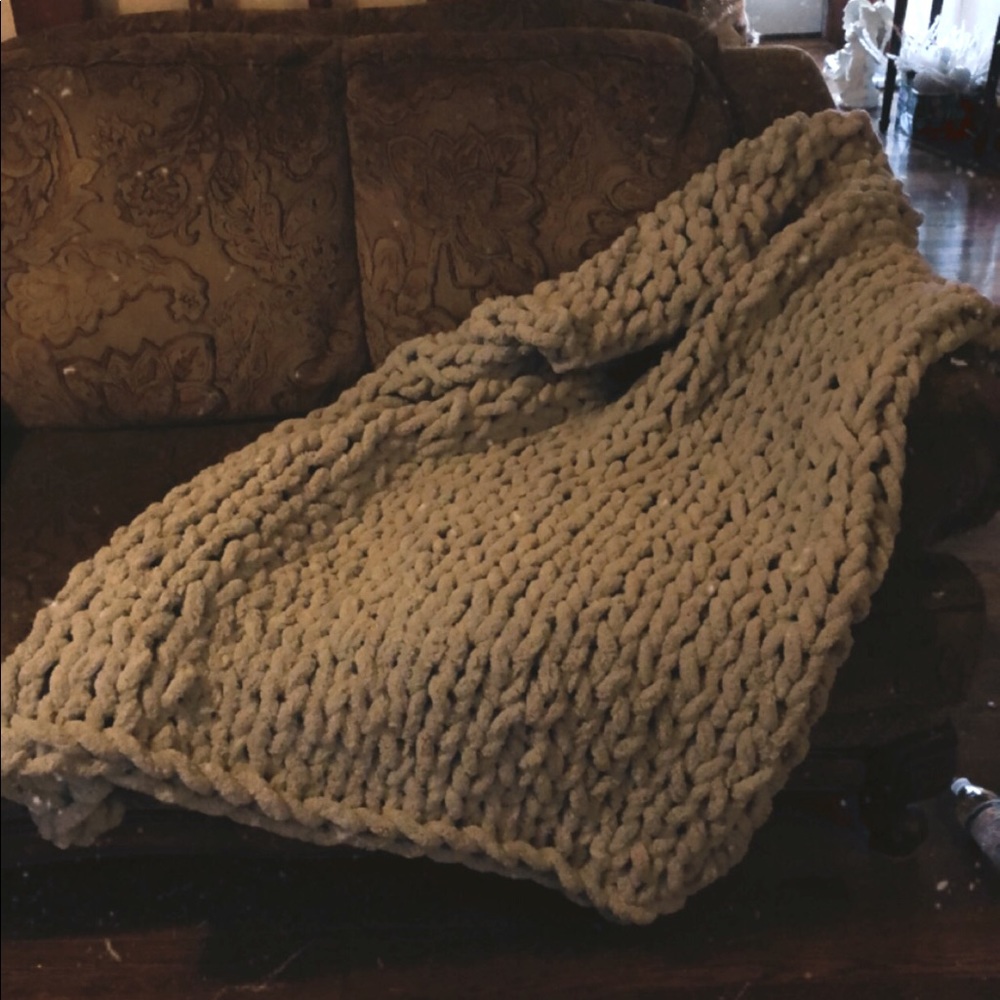 Chunky Knit Blanket